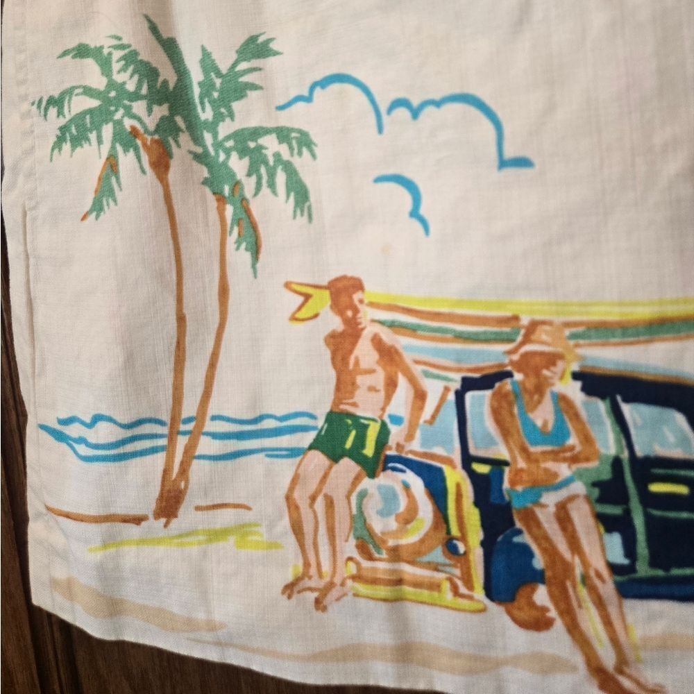 J CREW RARE VINTAGE Ivory Skirt with Malibu Beach Surfing Scene Print - Picture 3 of 11